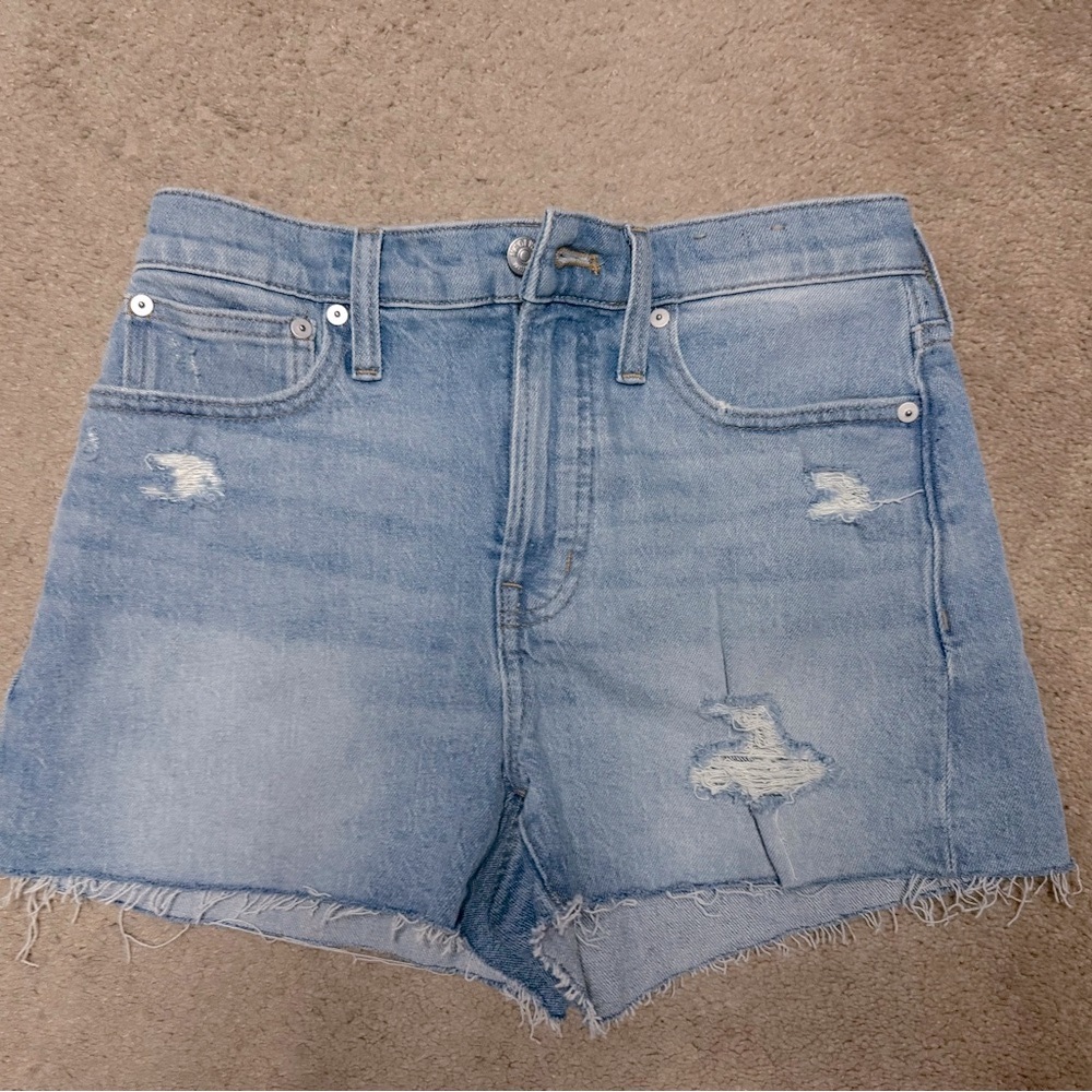 Madewell Jean Shorts size 25 size 2. Great condition!